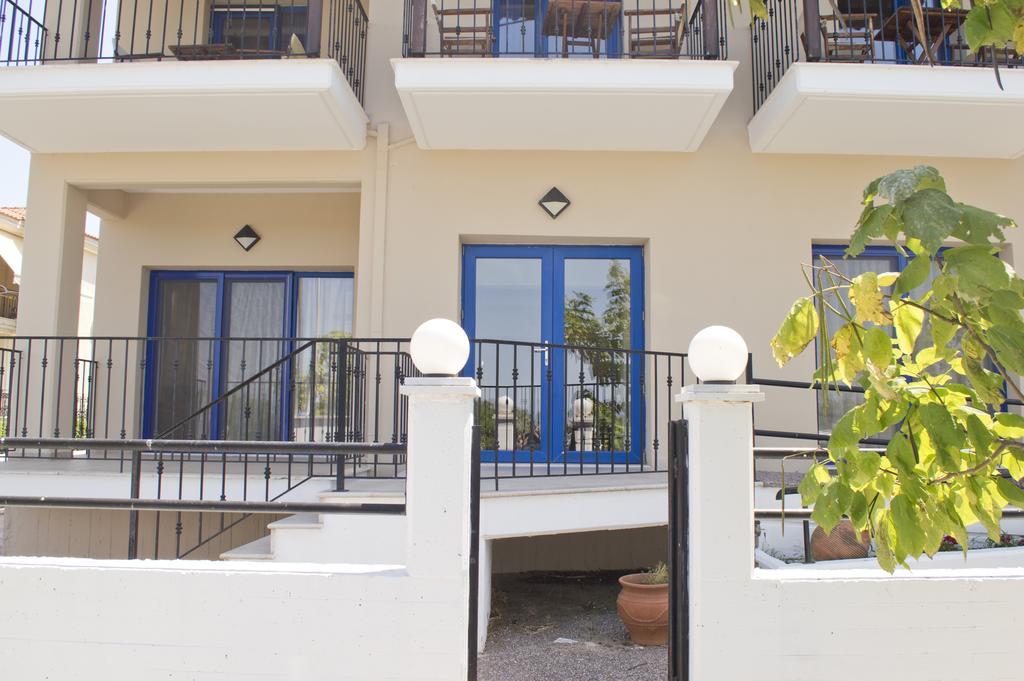 Hotel Alexandros Fanárion 외부 사진